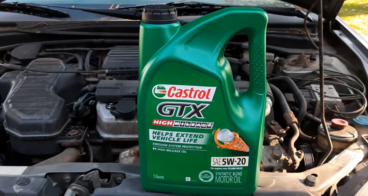 Castrol 06470 GTX High Mileage 20W-50 Synthetic Motor Oil